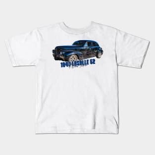 1940 LaSalle Series 52 4 Door Sedan Kids T-Shirt